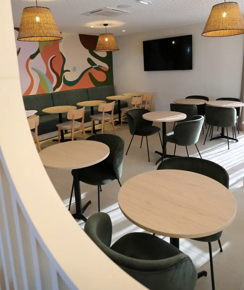 Espace petit déjeuner - hotel proche aeroport perpignan